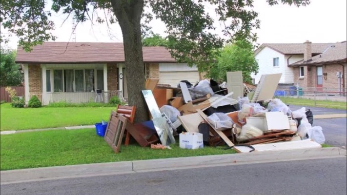 How Much Does Junk Removal Cost in Calgary